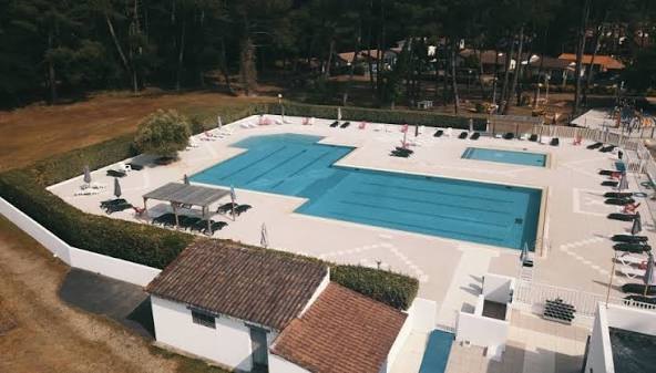 Piscine du Khélus Club vue aérienne